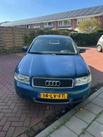 Audi A4 2.4 V6 125KW 2003 Blauw, Auto's, Audi, Voorwielaandrijving, 74 €/maand, Blauw, A4