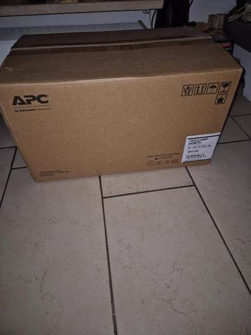 APC-APCRBC134 Replacement Battery Cartridge beschikbaar voor biedingen