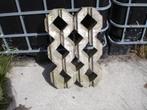 Grastegels, grasblokken, doorgroeitegels (beton). Ca 45 stuk, Ophalen, Gebruikt
