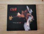 Live cd Pearl Jam - Live on two legs, Ophalen of Verzenden, Zo goed als nieuw, Poprock