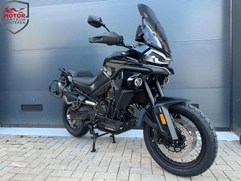 CFMOTO 800MT EXPLORER Triple Black Edition, Motoren, Motoren | CFMOTO, Bedrijf, Overig, meer dan 35 kW, 2 cilinders