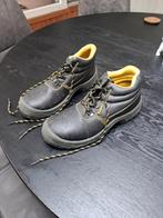 ZGAN: Werkschoenen Maat: 42, Ophalen of Verzenden, Zo goed als nieuw