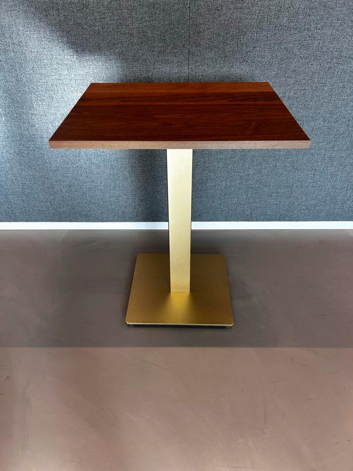 Stijlvol Bijzettafeltje - Hout & Goud, Antiek en Kunst, Antiek | Meubels | Tafels, Ophalen
