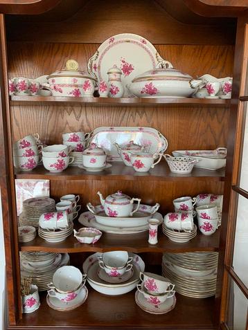 Herend servies Apponyi roze 120 delig beschikbaar voor biedingen