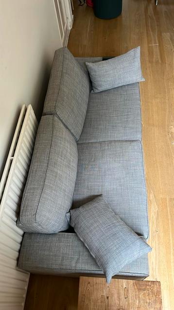 Kivik 3 zits grijs met 2 extra kussens zelfde bekleding - afbeelding 3