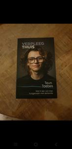 Verpleeg thuis, Ophalen of Verzenden, Zo goed als nieuw