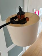 Moderne scandinavische vloerlamp., Ophalen of Verzenden, Zo goed als nieuw, 150 tot 200 cm