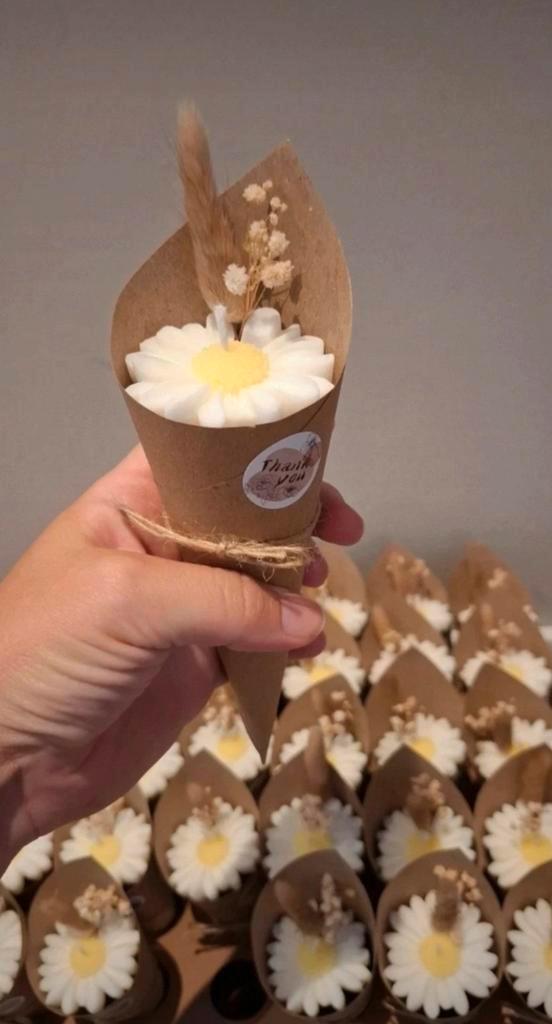 Bruiloft huwelijk babyshower lentefeest babyborrel bedankje, Huis en Inrichting, Woonaccessoires | Kandelaars en Kaarsen, Nieuw