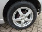 Ford Focus 1.6-16V Futura 3DRS, '04 |Clima|Leder|LM wielen!, Auto's, 1596 cc, 565 kg, Zwart, 4 cilinders