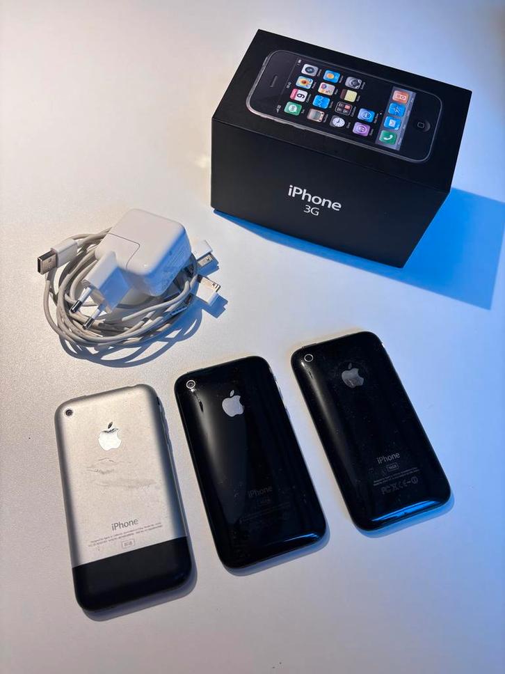 Apple iPhone 2G + 2x iPhone 3G, Telecommunicatie, Mobiele telefoons | Apple iPhone, Gebruikt, Zonder abonnement, iPhone 2G Original