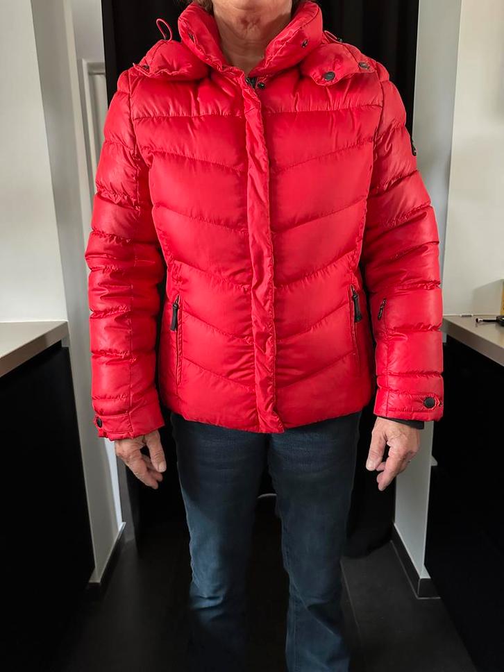 Bogner Fire & Ice Donsjack Rood - Maat 38, Kleding | Dames, Wintersportkleding, Zo goed als nieuw, Maat 38/40 (M), Ophalen of Verzenden