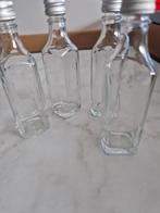 Mini Glazen Flessen met Schroefdop - 4 stuks, Verzamelen, Glas en Borrelglaasjes, Ophalen of Verzenden, Zo goed als nieuw, Borrel- of Shotglas
