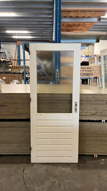 Buitendeur 82,5 x 201,5 beschikbaar voor biedingen