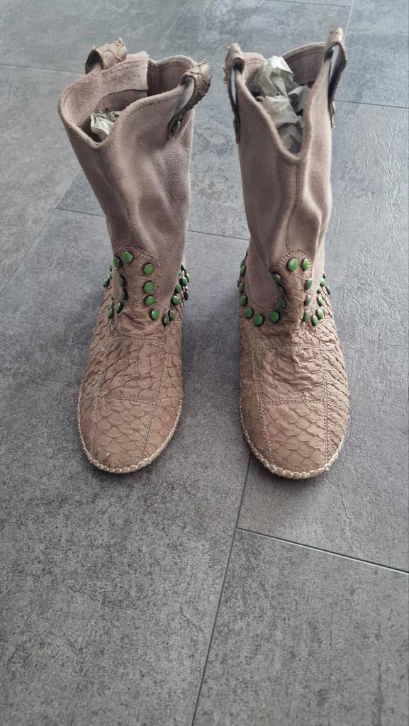 Bijzondere Lage Laarzen met Details, Kleding | Dames, Schoenen, Nieuw, Lage of Enkellaarzen, Bruin, Ophalen of Verzenden