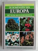 De BOMENGIDS van Europa met ruim 400 kleurenfoto's, Boeken, Natuur, Ophalen of Verzenden, Zo goed als nieuw, Bloemen, Planten en Bomen