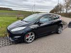 Ford Fiësta 1.6 ST 3DR 2014 Zwart 182 PK!!, Auto's, Ford, Voorwielaandrijving, Zwart, 4 cilinders, Zwart