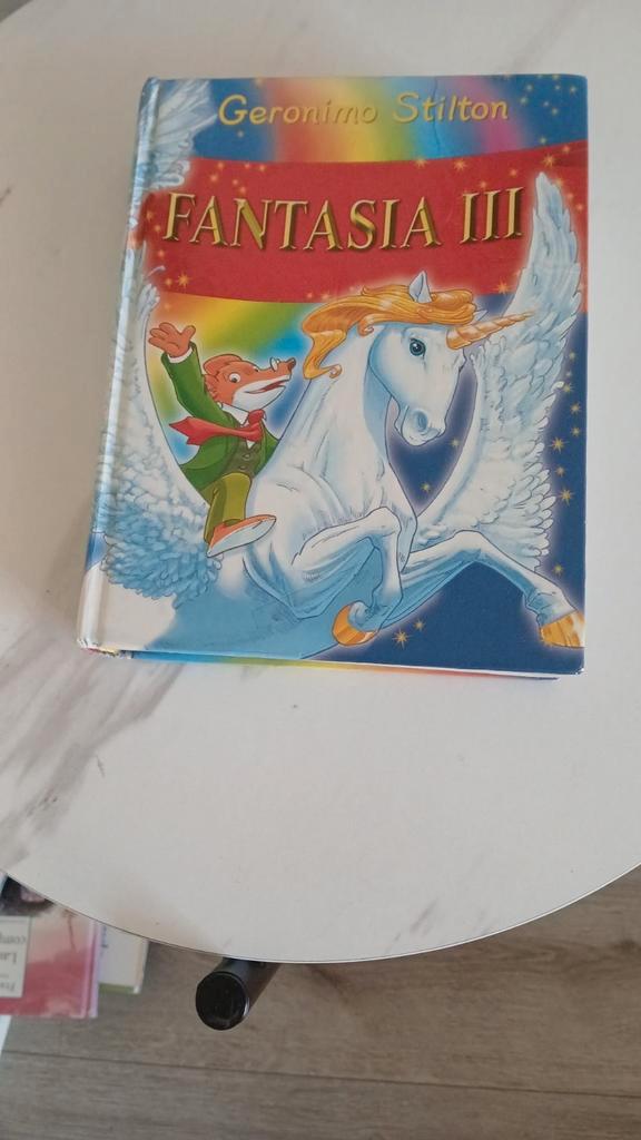 Geronimo Stilton - Fantasia III, Boeken, Kinderboeken | Jeugd | onder 10 jaar, Zo goed als nieuw, Ophalen of Verzenden