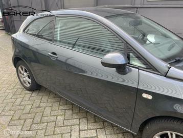 Portier rechtsvoor Seat Ibiza 6J  ('08-'17) LW7Z beschikbaar voor biedingen
