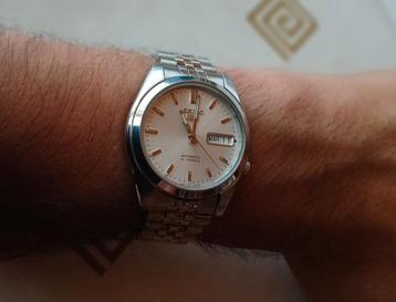 Prachtige Seiko. Moderne datejust model beschikbaar voor biedingen