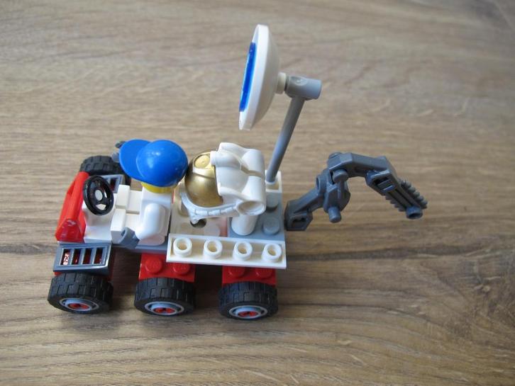 Lego City 3365 Space Moon Buggy, Kinderen en Baby's, Speelgoed | Duplo en Lego, Zo goed als nieuw, Lego, Complete set, Ophalen of Verzenden