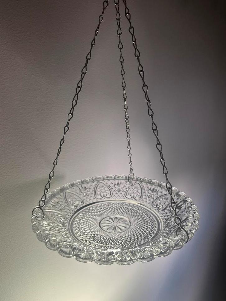 Vintage kristallen schaaltje om leuk op te hangen, Huis en Inrichting, Woonaccessoires | Etagères, Zo goed als nieuw, Ophalen of Verzenden