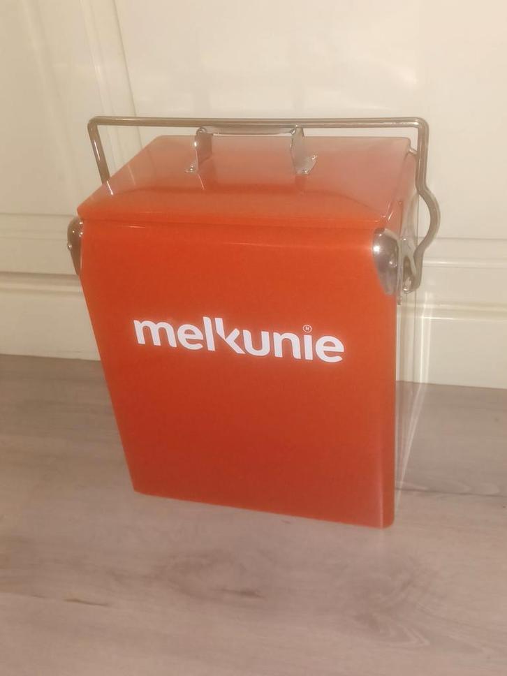 Super stoere retro koelbox Melkunie logo reclame, Caravans en Kamperen, Koelboxen, Koelelement, Ophalen of Verzenden