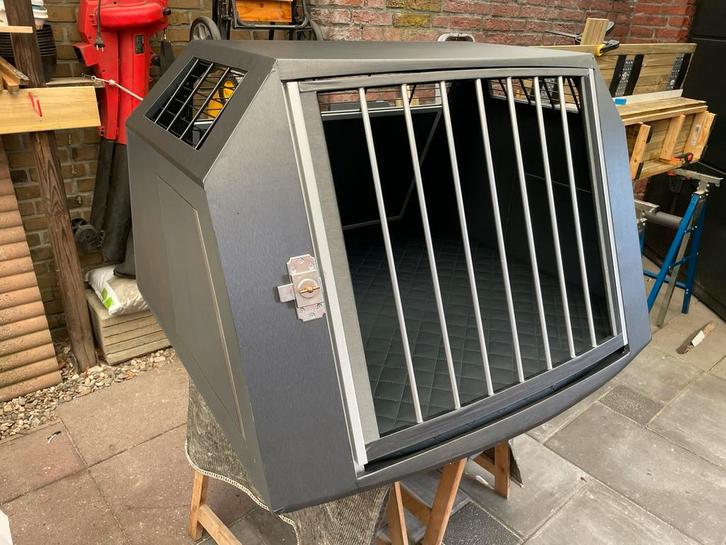 Maatwerk autobench voor Renault Mégane, Dieren en Toebehoren, Hondenbenches, Gebruikt, Ophalen