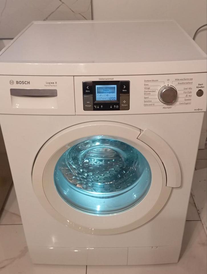 Wasmachine Bosch Logixx 8 kilo 1400 Toeren A +++, Witgoed en Apparatuur, Wasmachines, Zo goed als nieuw, 8 tot 10 kg, 85 tot 90 cm