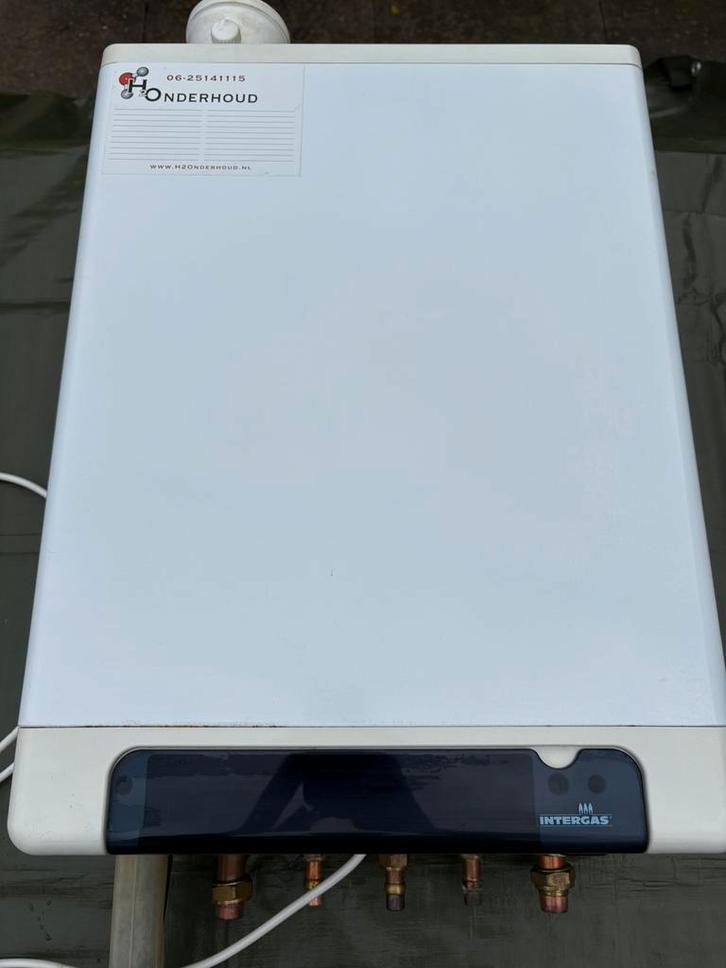 CV-ketel Intergas Kombi Kompakt HRE 24/18 uit 2012, Doe-het-zelf en Verbouw, Verwarming en Radiatoren, Gebruikt, Cv-ketel of Combi-ketel