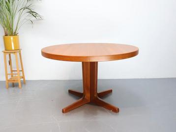 Vintage Deense Uitschuifbare Eettafel Rond/Ovaal beschikbaar voor biedingen