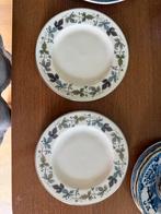 2 Royal Doulton Burgundy Borden, Antiek en Kunst, Ophalen of Verzenden