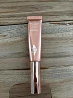 1x getest Charlotte Tilbury Glowgasm beauty light wand peach, Gehele gezicht, Make-up, Ophalen of Verzenden, Roze