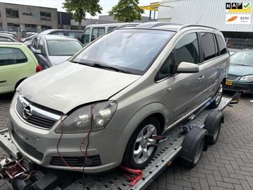 Opel Zafira 1.9 CDTi Cosmo Vol Automaat beschikbaar voor biedingen