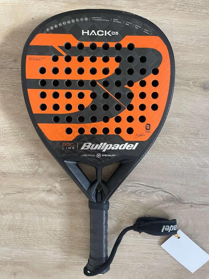 Bullpadel Hack 03, Sport en Fitness, Padel, Gebruikt, Padelracket, Verzenden