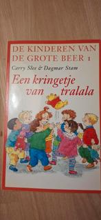 Carry Slee & Dagmar Stam Een Kringetje van Tralala, Ophalen of Verzenden, Zo goed als nieuw, Fictie algemeen