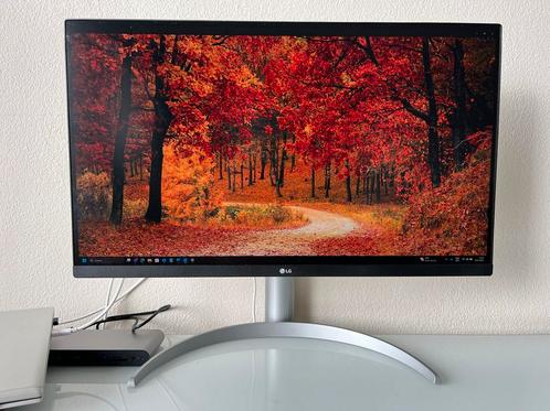 LG 27UP83AK-W 27 inch 4K Monitor, Computers en Software, Monitoren, Zo goed als nieuw, 60 Hz of minder, HDMI, In hoogte verstelbaar