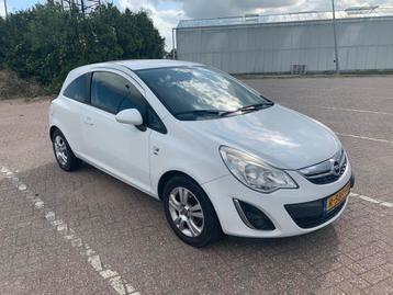 Opel Corsa 1.2 Ecoflex  3DEURS   2011 Wit  106000 KM  beschikbaar voor biedingen