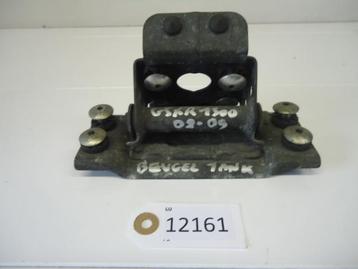 GSXR1300 2008 - 2009 Suzuki Beugel Beugel tank D1-11793 beschikbaar voor biedingen