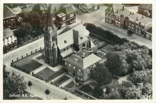 (701-113-015) Delfzijl RK Kerk, Verzamelen, Ansichtkaarten | Nederland, Groningen, Verzenden
