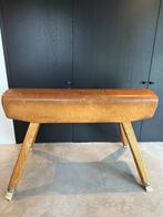 Vintage gym bok, Sport en Fitness, Ophalen, Gebruikt, Bruin, Materiaal