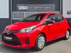 Toyota Yaris VVT-i Access | AIRCO | 117dkm | 2015 | DEALER |, Voorwielaandrijving, Stof, Gebruikt, Zwart