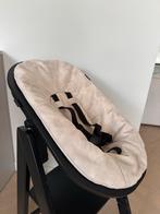 Kidsmill Up! Newborn Frame - Zwart Eiken met beige bekleding, Kinderen en Baby's, Kinderstoelen, Ophalen, Zo goed als nieuw, Meegroeistoel