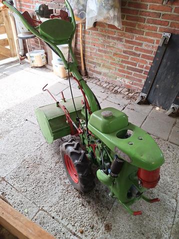 Agria 2400 tuinfrees  beschikbaar voor biedingen