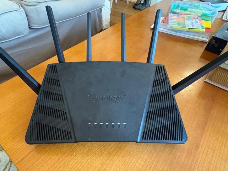 Synology RT6600ax, Computers en Software, Routers en Modems, Zo goed als nieuw, Router, Ophalen of Verzenden