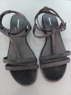 Te koop: leuke nieuwe sandalen van van Haaren., Ophalen of Verzenden, Nieuw, Sandalen of Muiltjes