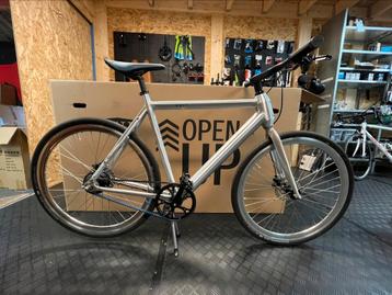 Watt Brooklyn x Bouvier beschikbaar voor biedingen