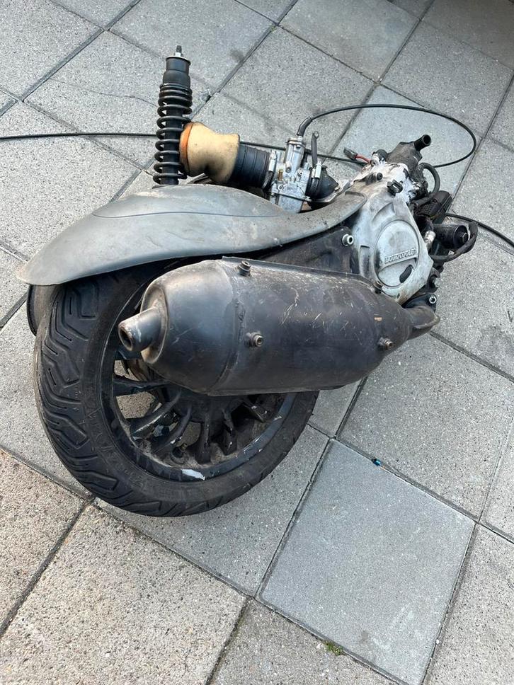 Hexagon 172cc blok, Fietsen en Brommers, Brommeronderdelen | Scooters, Zo goed als nieuw, Piaggio, Blok, Ophalen
