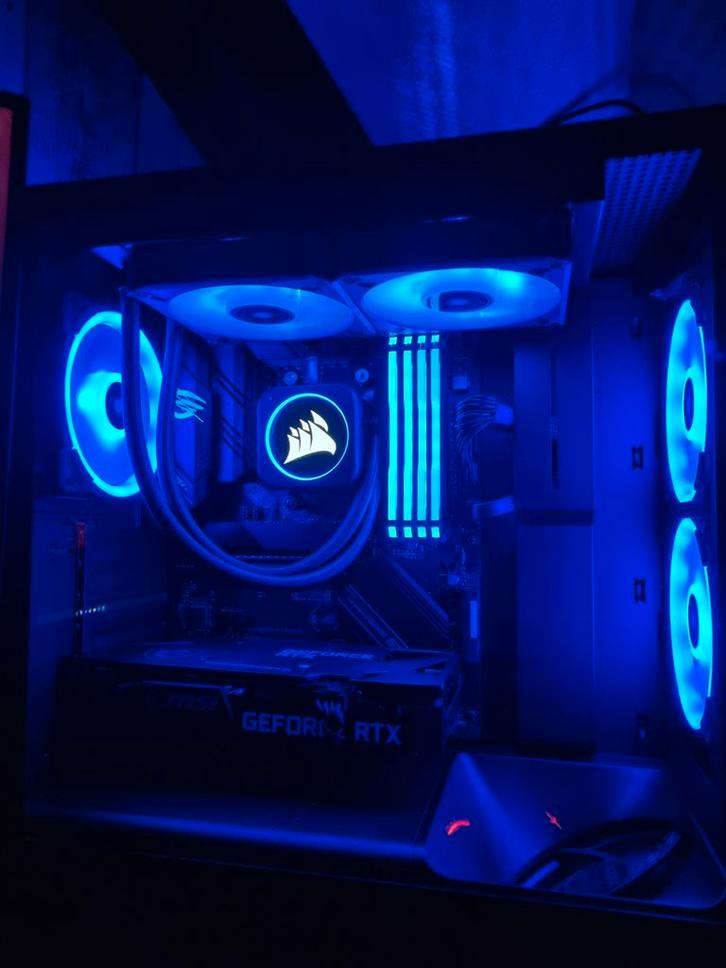 Krachtige Gaming PC - Ryzen 7, RTX, Computers en Software, Desktop Pc's, Zo goed als nieuw, 4 Ghz of meer, SSD, Met videokaart