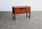 vintage ladekast | sideboard | jaren 70 | Zweeds, Huis en Inrichting, Kasten | Ladekasten, Gebruikt, ., 3 of 4 laden, .