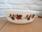 Vintage JAJ Engeland. "Rosehip" schaal. 1968. Pyrex. 16 cm., Ophalen of Verzenden